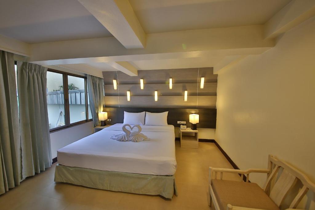 Двухместный (Стандартный двухместный номер с 1 кроватью или 2 отдельными кроватями) отеля Sunshine Hotel & Residences, Паттайя