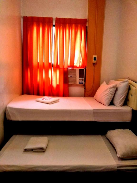 Одноместный (Одноместный номер с общей ванной комнатой) отеля Amax Inn Cebu, Себу