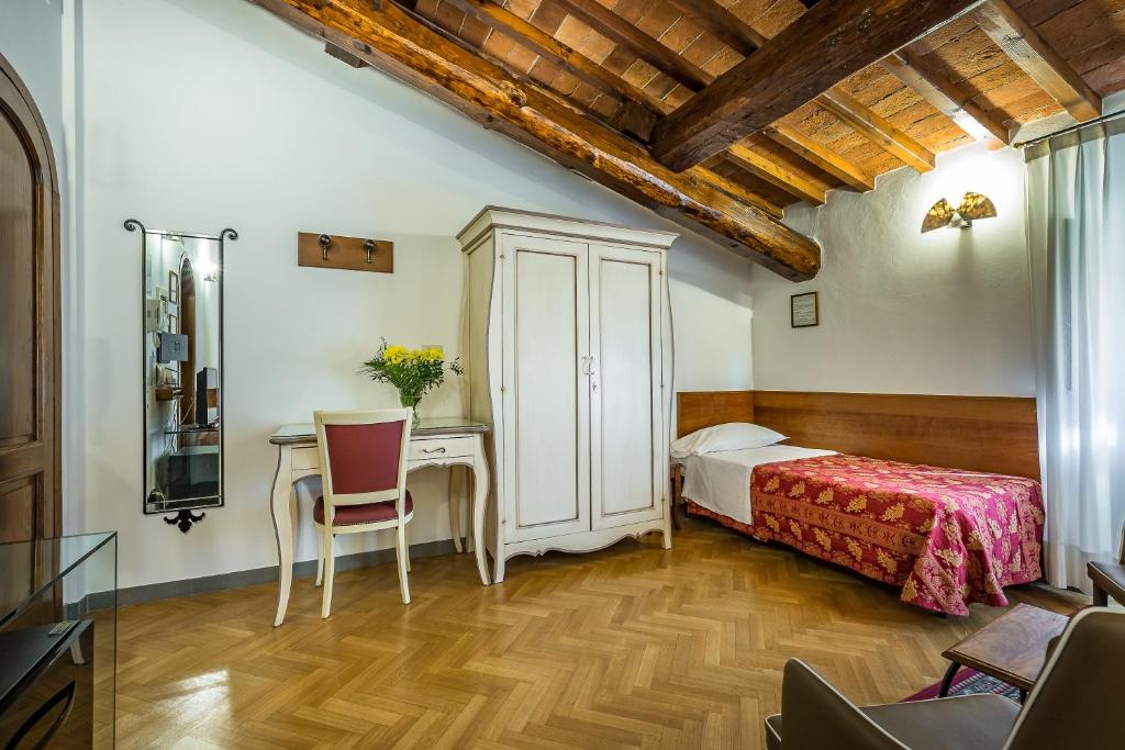 Четырехместный (Четырехместный номер), Hotel Collodi Firenze