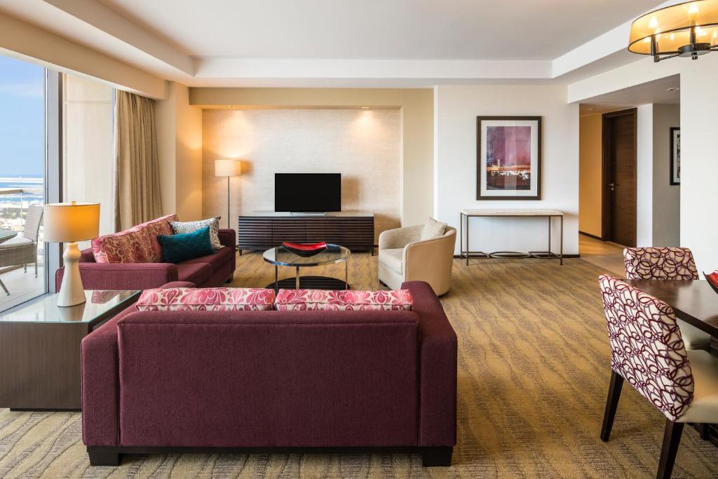 Сьюит (Апартаменты с 2 спальнями) апарт-отеля Al Ghurair Arjaan by Rotana, Дубай