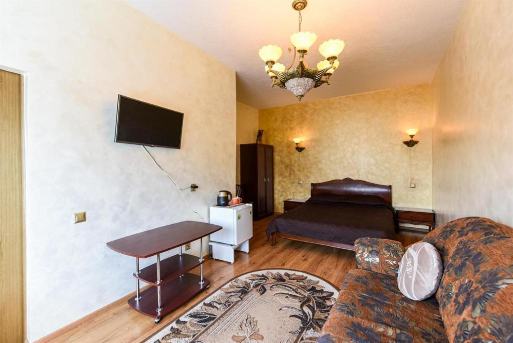 Двухместный (Просторный двухместный номер с 1 кроватью и террасой) гостевого дома Astra-Poilsis Sventojoje, Швентойи