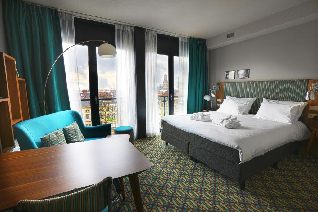 Двухместный (Улучшенный номер с кроватью размера «king-size») отеля Best Western Plus Hotel Haarhuis, Арнем