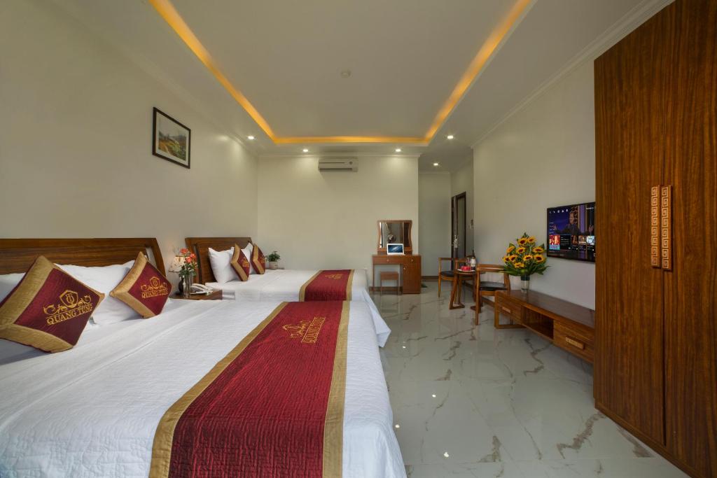 Двухместный (Стандартный номер с двумя кроватями размера «queen-size»), Quang Tung Hotel