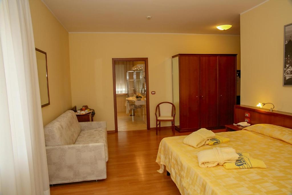 Двухместный (Улучшенный двухместный номер с 2 отдельными кроватями) отеля Hotel Terme Vena D'Oro, Абано-Терме