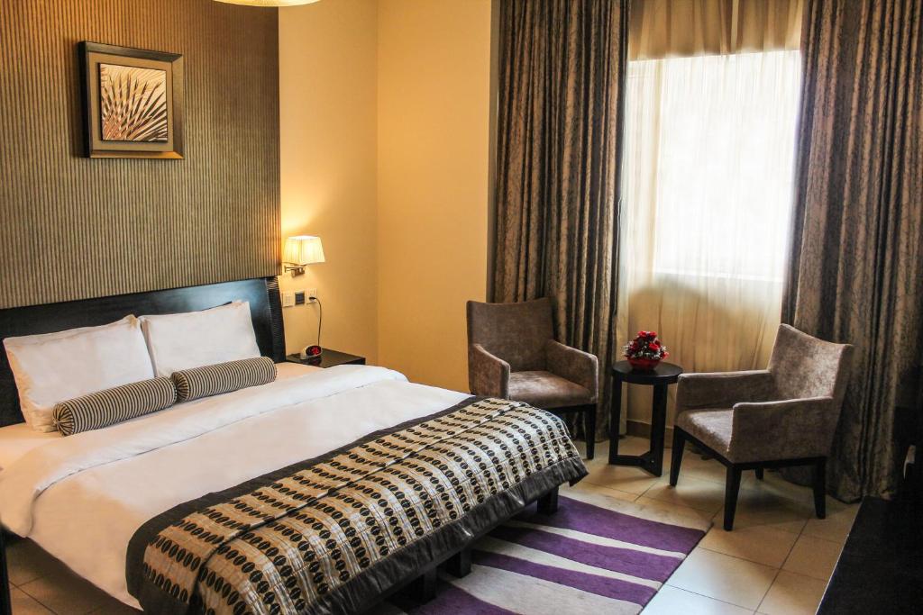 Апартаменты (Апартаменты с 2 спальнями) апарт-отеля Dunes Hotel Apartments Oud Metha, Дубай