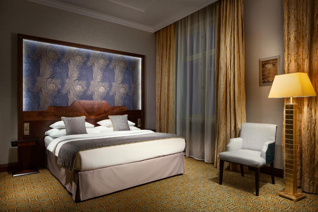 Двухместный (Представительский двухместный номер с 1 кроватью или 2 отдельными кроватями) отеля Art Deco Imperial, Прага