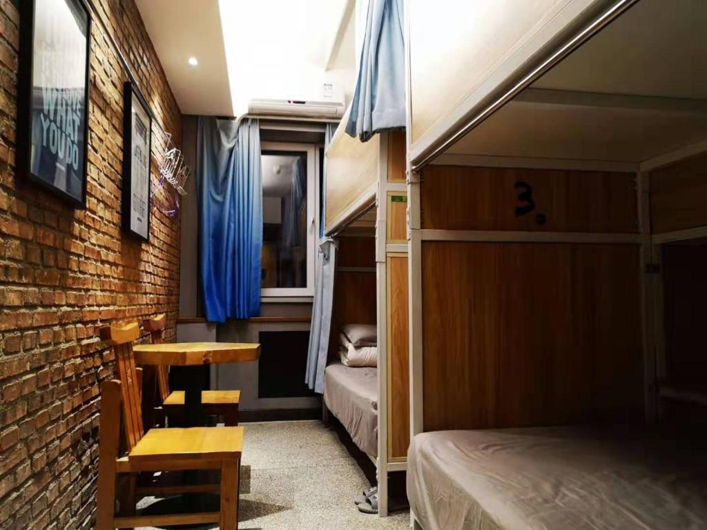 Номер (Кровать в общем 8-местном номере для женщин), LazyBee International Youth Hostel Shenyang