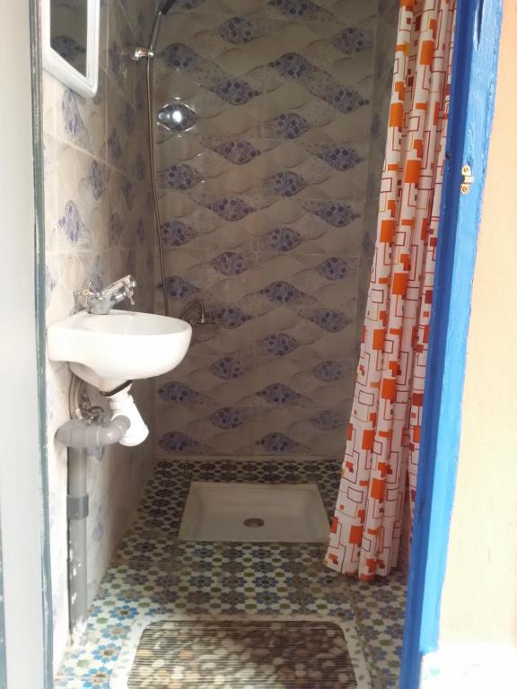 Одноместный (Одноместный номер с общим душем и туалетом) отеля Riad Espagne, Марракеш
