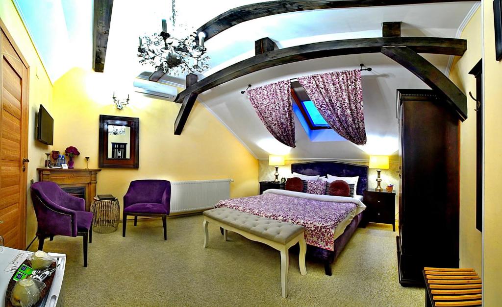 Сьюит (Суперлюкс с гидромассажной ванной) гостевого дома Vila Boutique Sarada, Дева