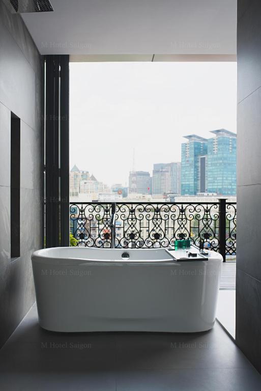 Сьюит (2-Bedroom Penthouse), M Hotel Saigon