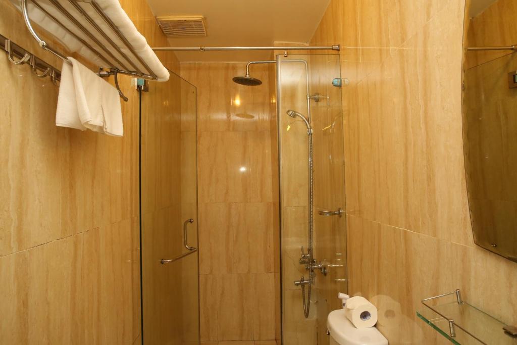 Номер (Спальное место на двухъярусной кровати в общем номере для мужчин и женщин) курортного отеля Arcadia Phu Quoc Resort, Дуонг-Донг