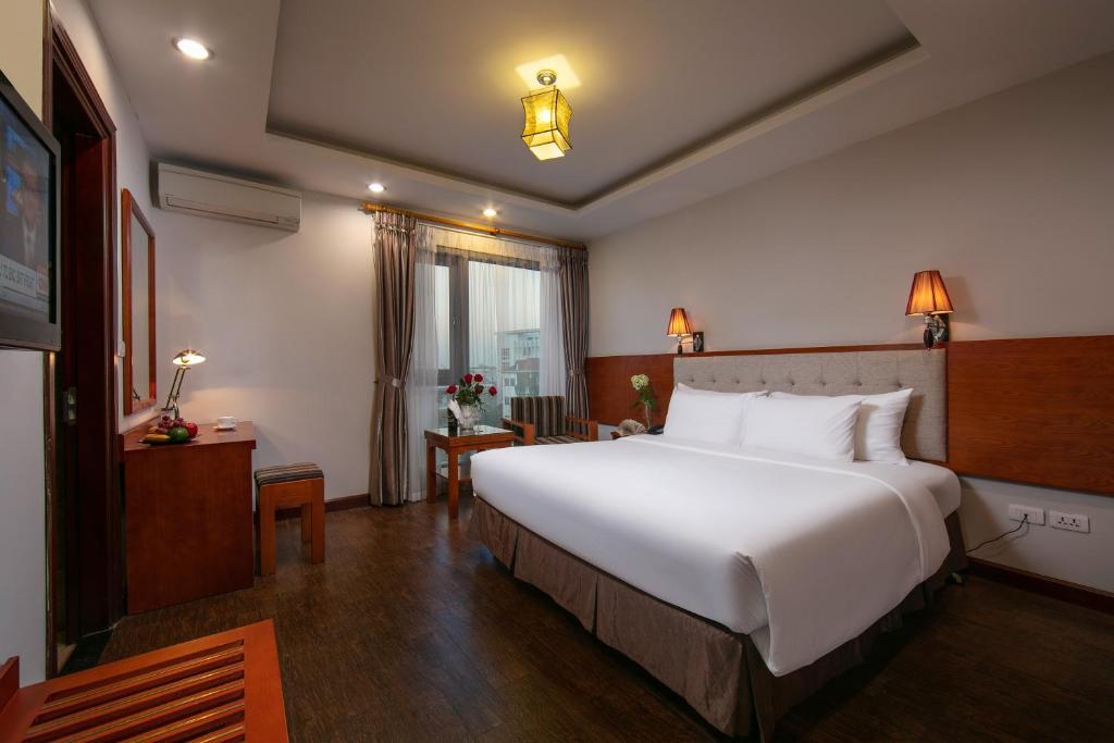 Двухместный (Двухместный номер «Премиум» с 1 кроватью или 2 отдельными кроватями) отеля Hanoi Sen 2 Hotel, Ханой