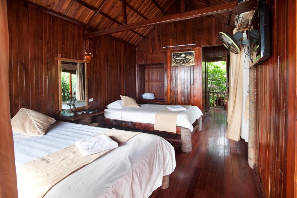 Двухместный (Двухместный номер Делюкс с 2 отдельными кроватями и видом на море) курортного отеля Monkey Island Resort, Катба