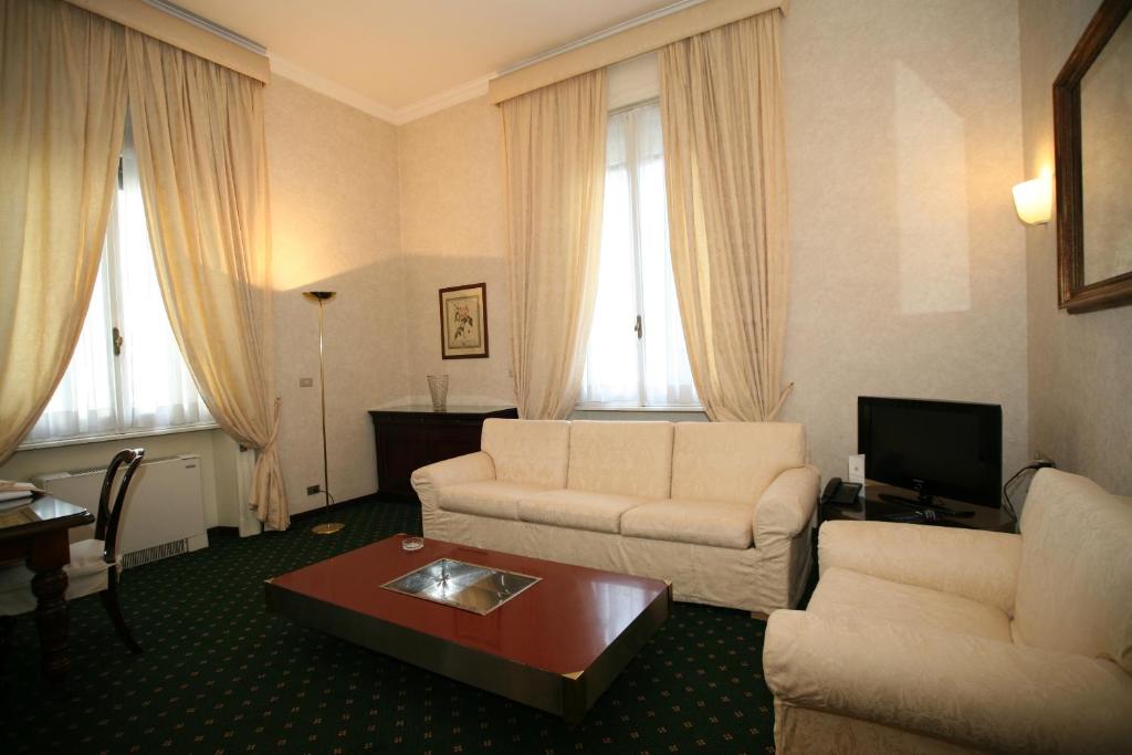 Сьюит (Полулюкс), Aldrovandi Residence City Suites