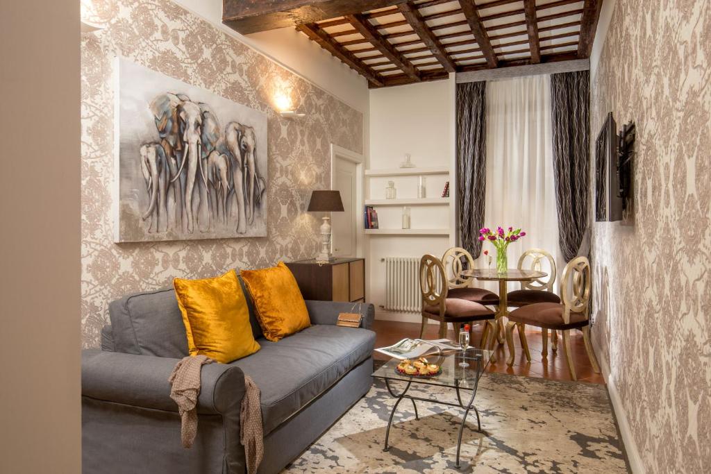 Апартаменты (Апартаменты с 1 спальней - Via delle Carrozze, 25), The Inn at the Spanish Steps-Small Luxury Hotels