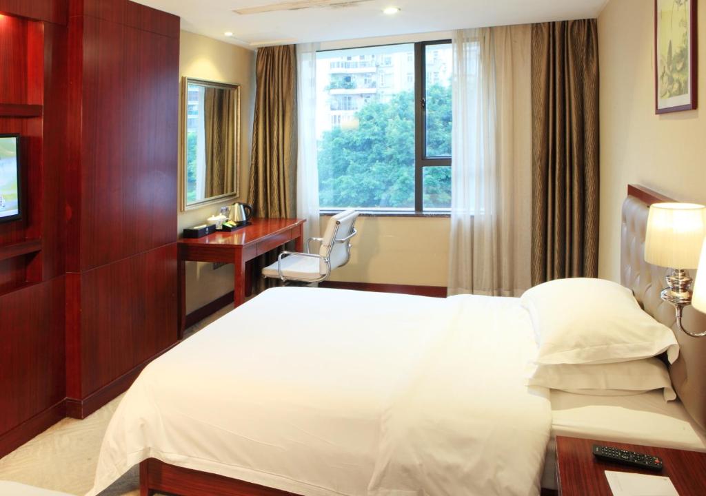Двухместный (Улучшенный номер с кроватью размера «queen-size») отеля Wassim Hotel - Wanxin Hotel, Гуанчжоу