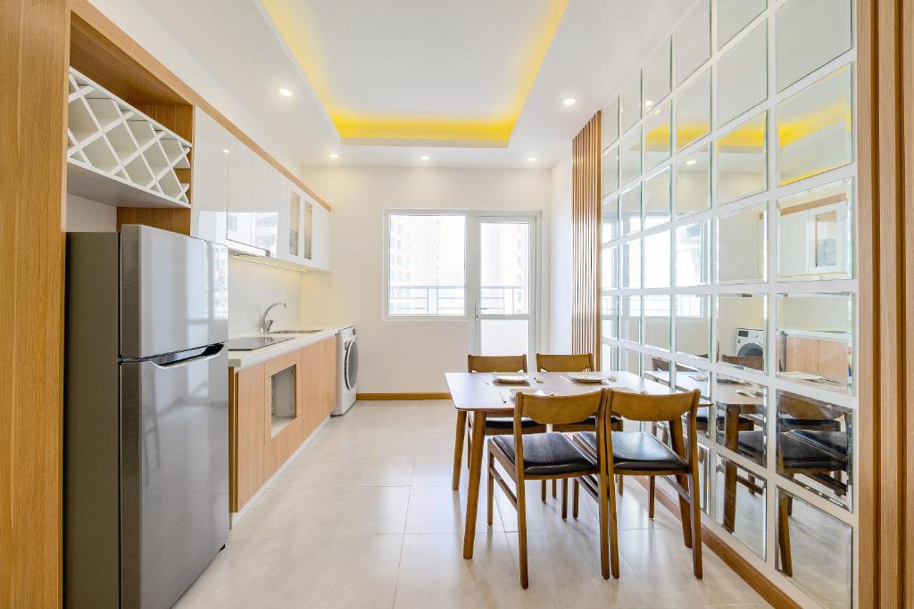 Апартаменты (Апартаменты Делюкс с частичным видом на море), iSeaview Nha Trang Beach Apartment