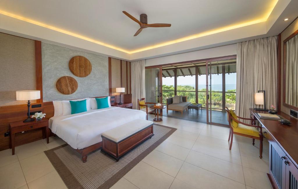 Двухместный (Номер Делюкс с видом на океан) курортного отеля Anantara Kalutara Resort, Калутара