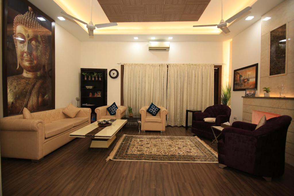 Апартаменты Avanti Tenantry, Нью-Дели