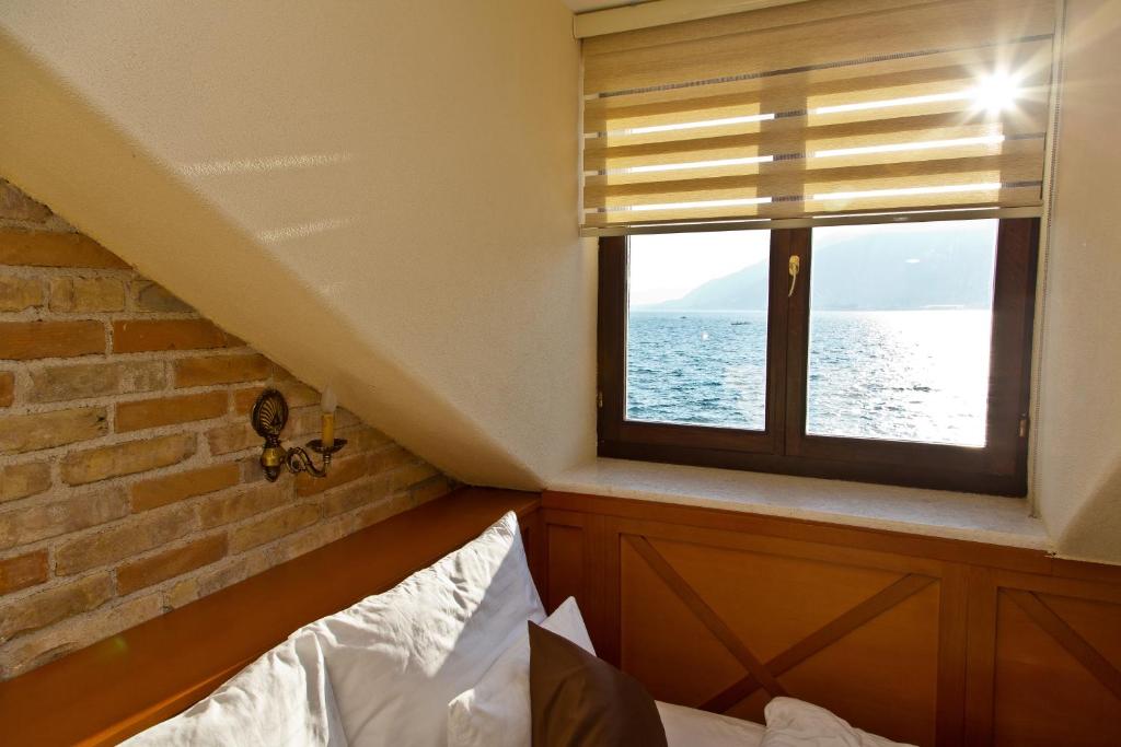 Двухместный (Двухместный номер с 1 кроватью, вид на море) отеля Eco Hotel Carrubba, Тиват
