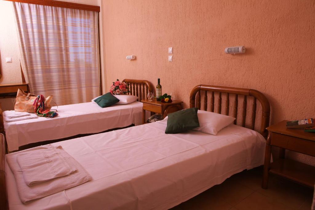 Двухместный (Двухместный номер с 1 кроватью или 2 отдельными кроватями и видом на море) отеля Galaxy Hotel, Аргостолион