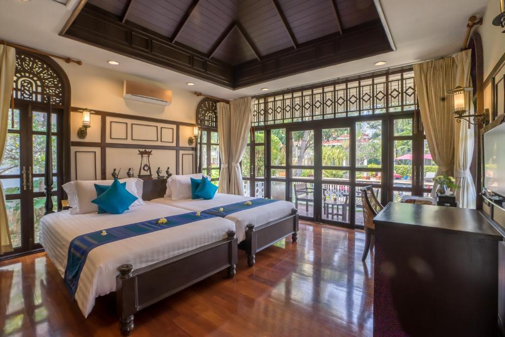 Вилла (Вилла с 2 спальнями с видом на бассейн), Отель Wora Bura Hua Hin Resort & Spa