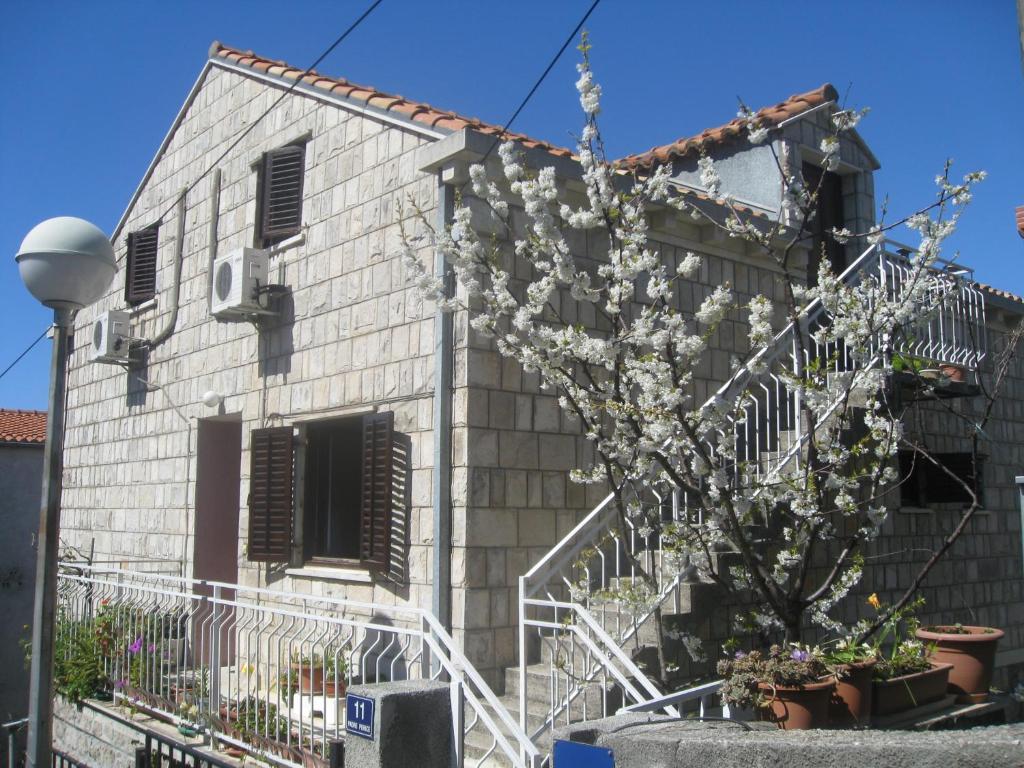Гостевой дом Nikolina Rooms, Дубровник