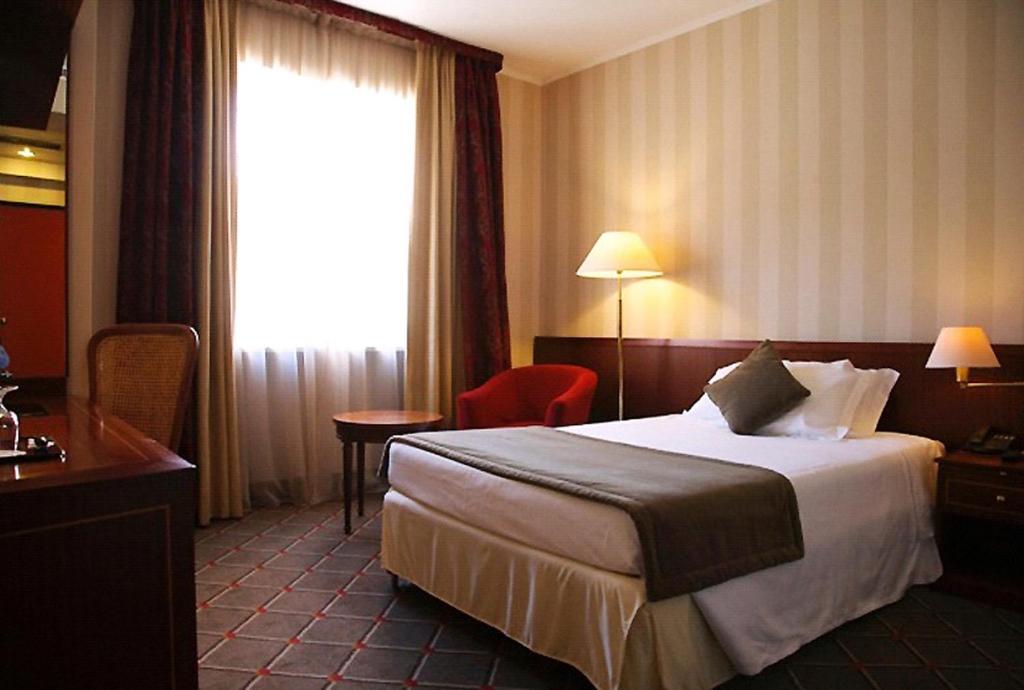 Одноместный (Одноместный номер) отеля Hotel De La Paix, Лугано