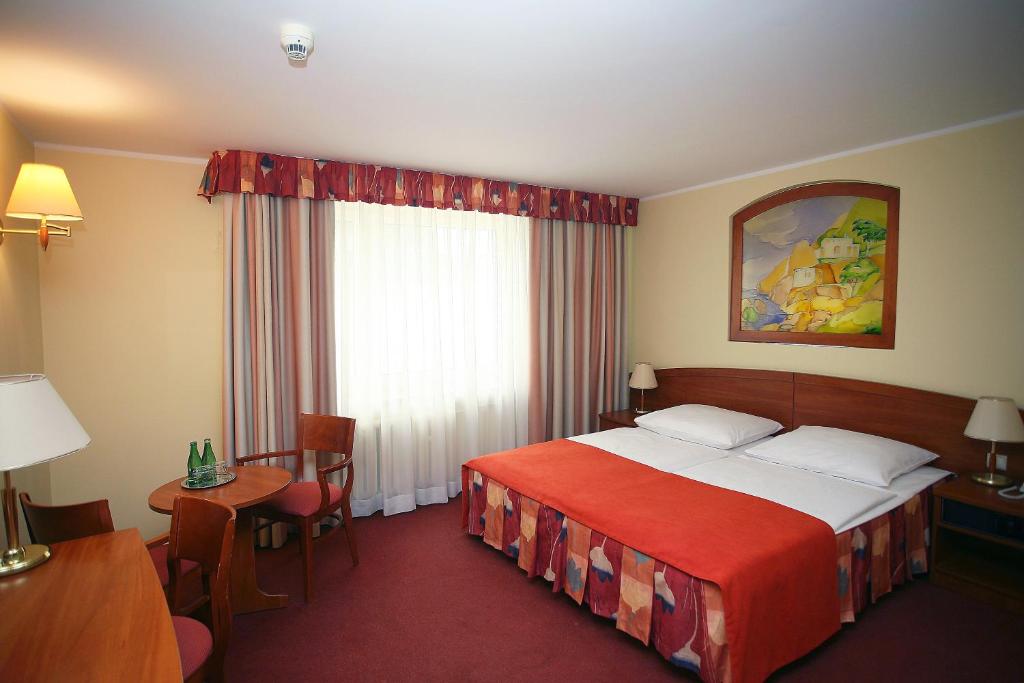 Двухместный (Двухместный номер с 1 кроватью или 2 отдельными кроватями) отеля Hotel Prezydencki 3-star, Жешув