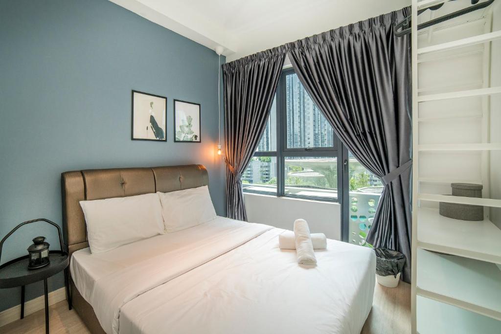 Апартаменты (Deluxe Two Bedroom Family Suites), Arte Plus by Cobnb KLCC