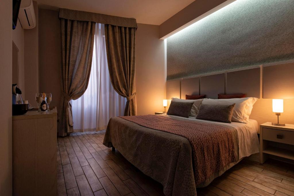 Двухместный (Двухместный номер с 1 кроватью или 2 отдельными кроватями) гостевого дома Five Rooms Rome, Рим