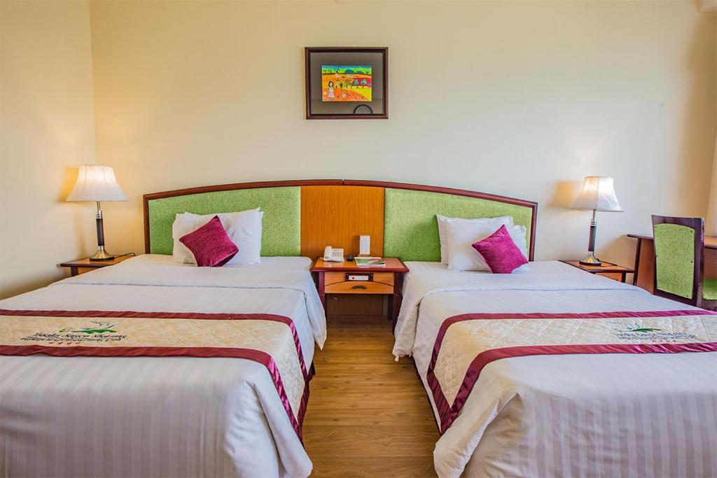 Двухместный (Двухместный номер «Senior Deluxe» с 1 кроватью или 2 отдельными кроватями и видом на море) отеля Yasaka Saigon Nha Trang Hotel & Spa, Нячанг