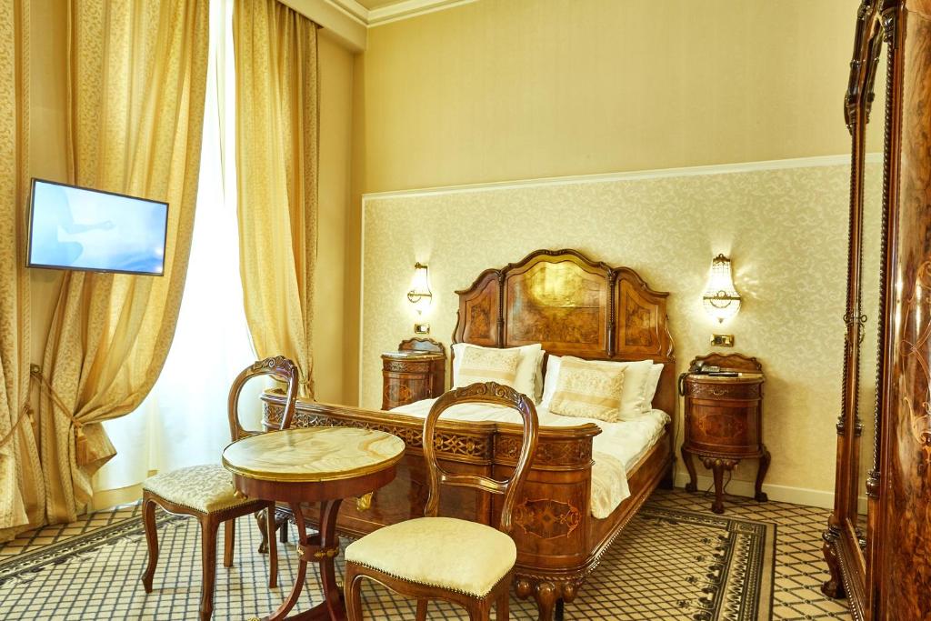 Двухместный (Двухместный номер Делюкс с 1 кроватью), Grand Hotel Continental