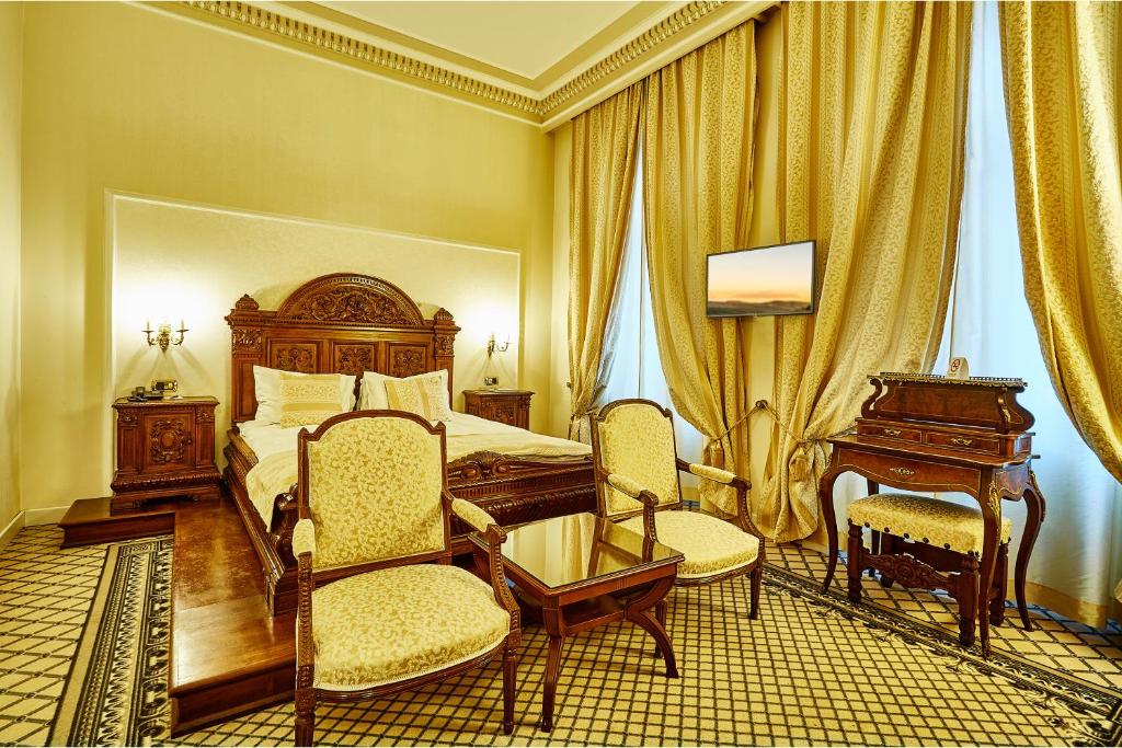 Сьюит (Улучшенный двухместный люкс с 1 кроватью), Grand Hotel Continental