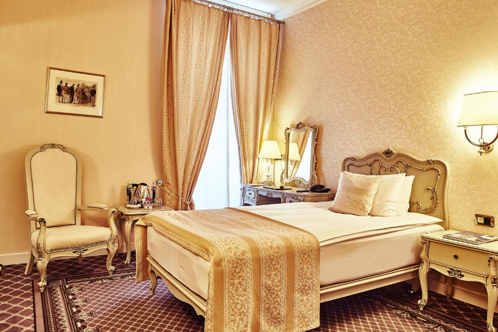 Одноместный (Улучшенный одноместный номер), Grand Hotel Continental