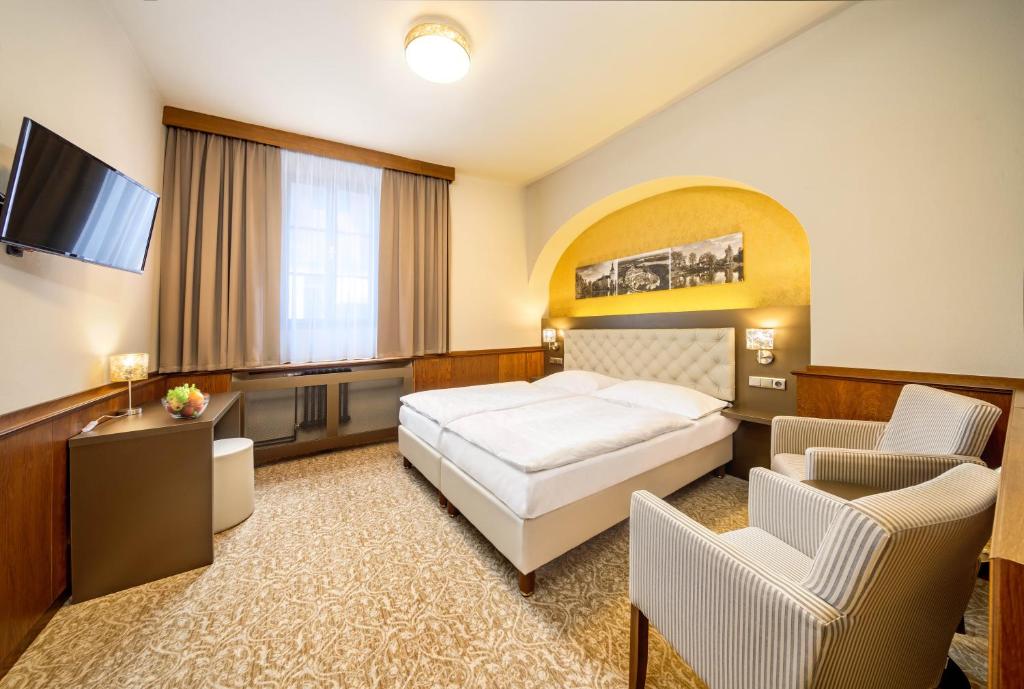 Двухместный (Двухместный номер с 1 кроватью или 2 отдельными кроватями) отеля Zlatá hvězda, Тршебонь