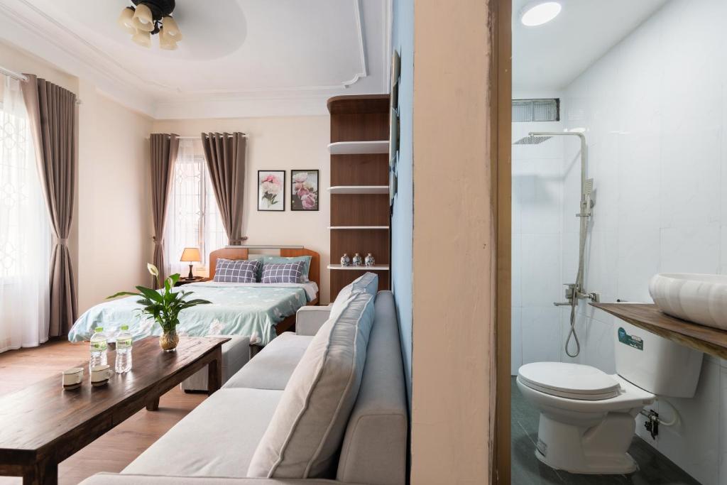 Двухместный (Номер Делюкс с кроватью размера «king-size»), Hanoi Crocus Homestay