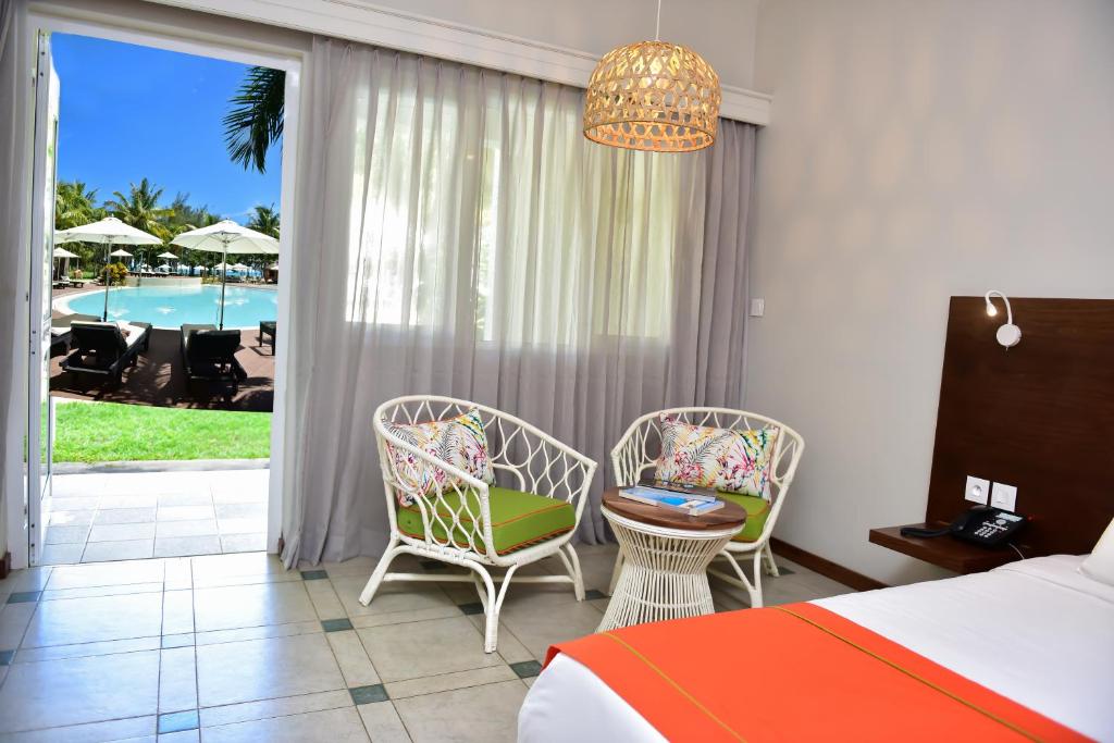 Двухместный (Улучшенный двухместный номер с 1 кроватью) курортного отеля Tarisa Resort & Spa, Мон Шуази
