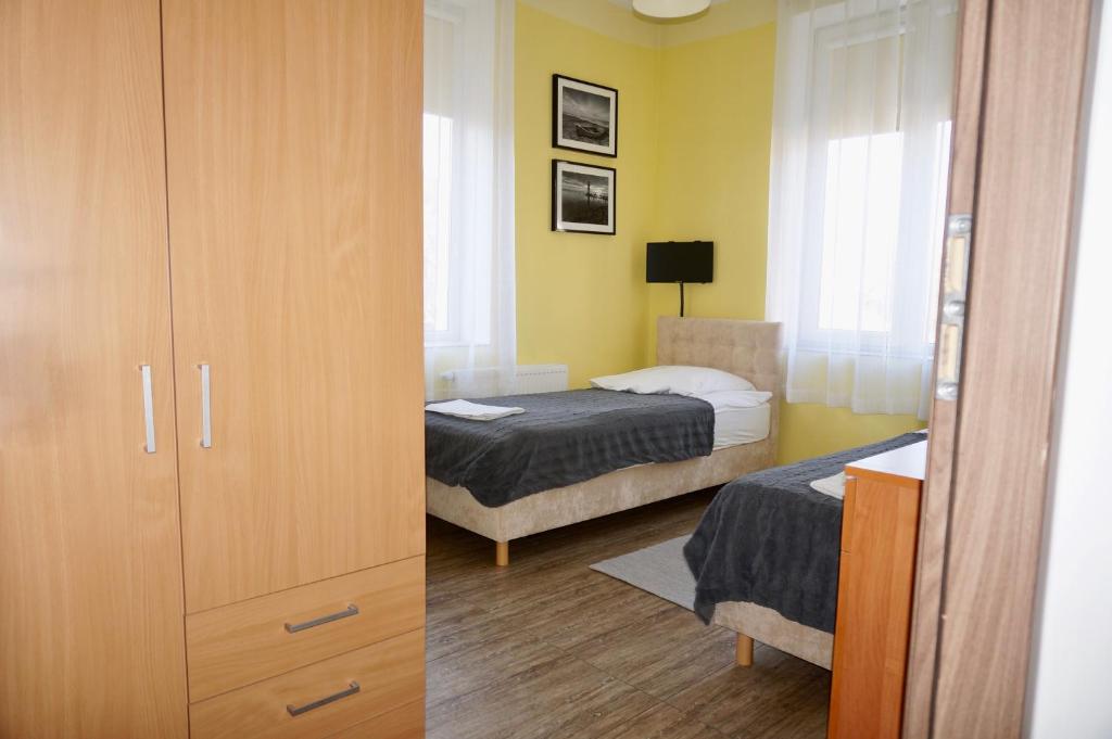 Двухместный (Двухместный номер с 2 отдельными кроватями - 5) семейного отеля Sejf House, Гданьск