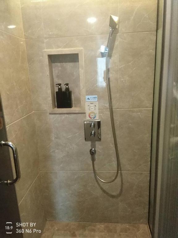 Двухместный (Номер Делюкс с кроватью размера «queen-size»), Shang Yuan Hotel