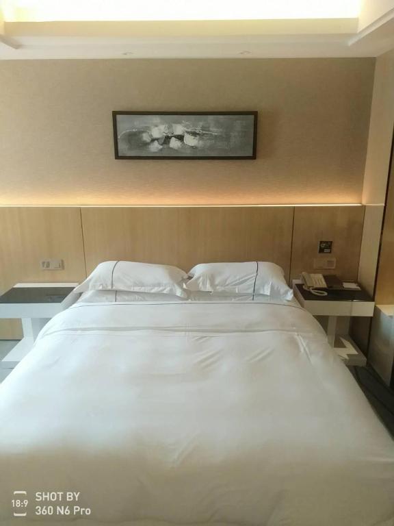 Двухместный (Номер Делюкс с кроватью размера «queen-size»), Shang Yuan Hotel