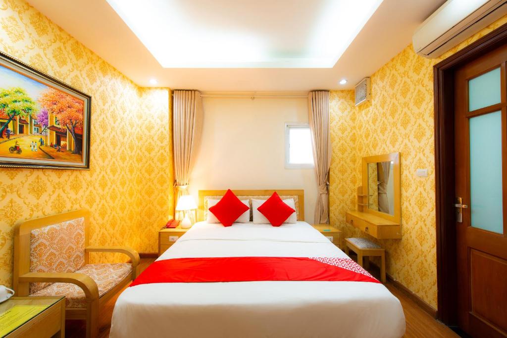 Двухместный (Стандартный двухместный номер с 1 кроватью) отеля OYO 191 Dragon Hotel, Ханой