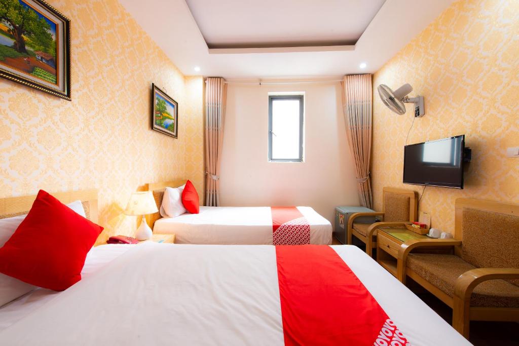 Двухместный (Стандартный двухместный номер с 2 отдельными кроватями) отеля OYO 191 Dragon Hotel, Ханой