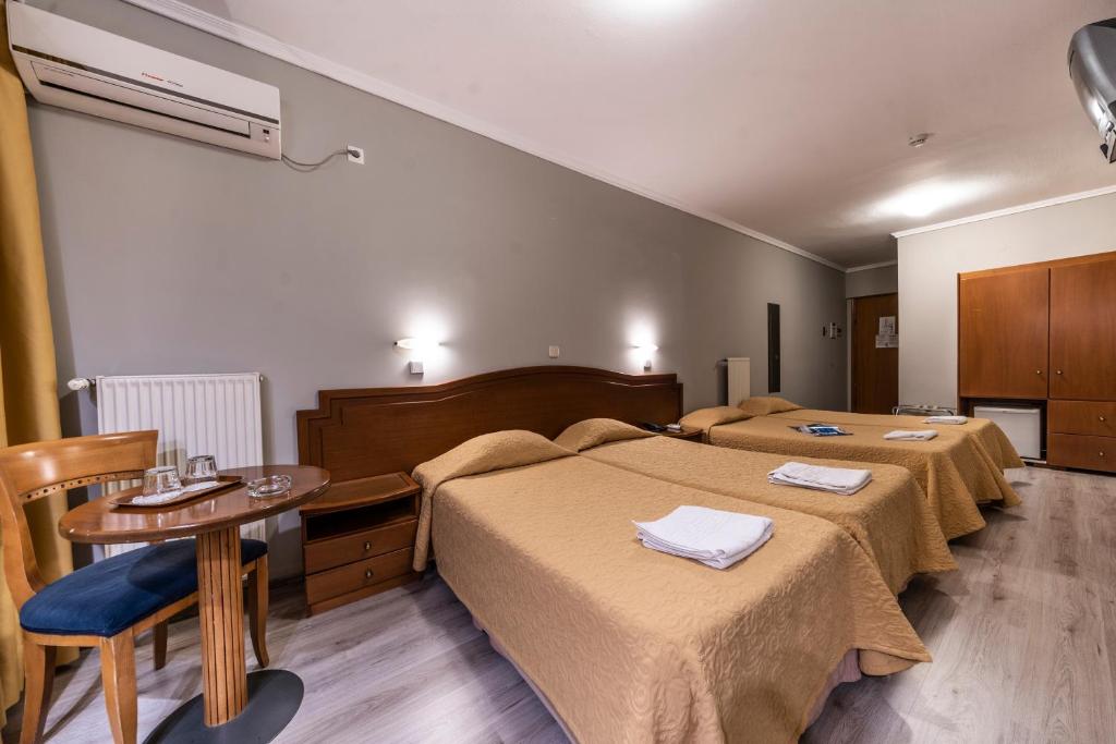 Апартаменты (Семейный номер (для 2 взрослых и 2 детей)) отеля Vergina Hotel, Салоники