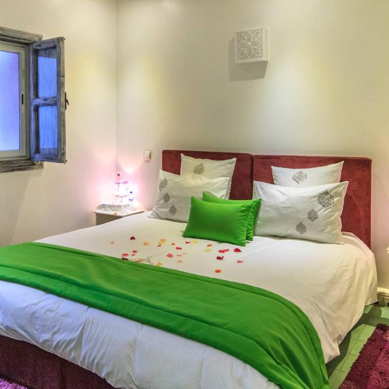 Двухместный (Двухместный номер Делюкс с 1 кроватью или 2 отдельными кроватями) отеля Riad Dar Augusta, Марракеш