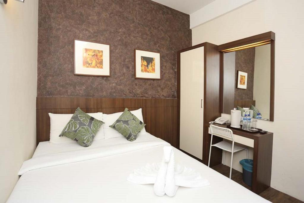 Двухместный (Улучшенный номер с кроватью размера «queen-size») отеля Hotel Westree KL Sentral, Куала-Лумпур