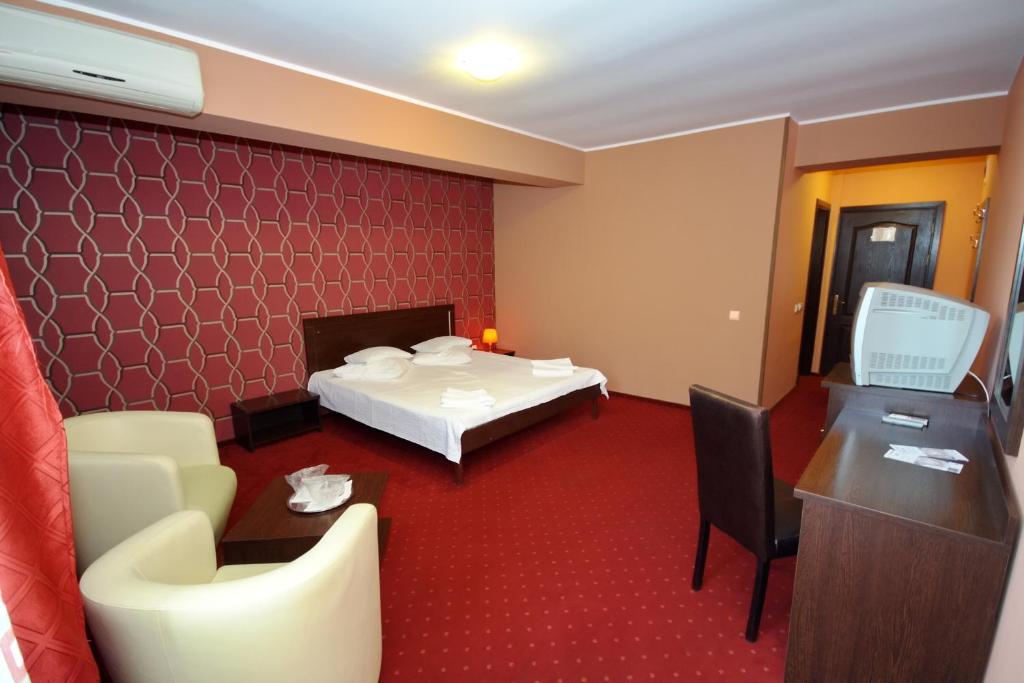 Двухместный (Двухместный номер с 1 кроватью или 2 отдельными кроватями) отеля Hotel City, Тулча