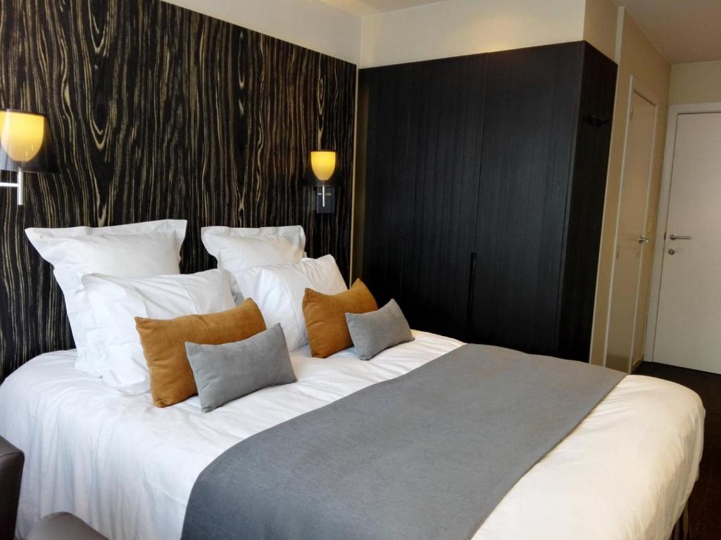 Двухместный (Двухместный номер «Премьер» с 1 кроватью) отеля Hotel Royal, Де Панне