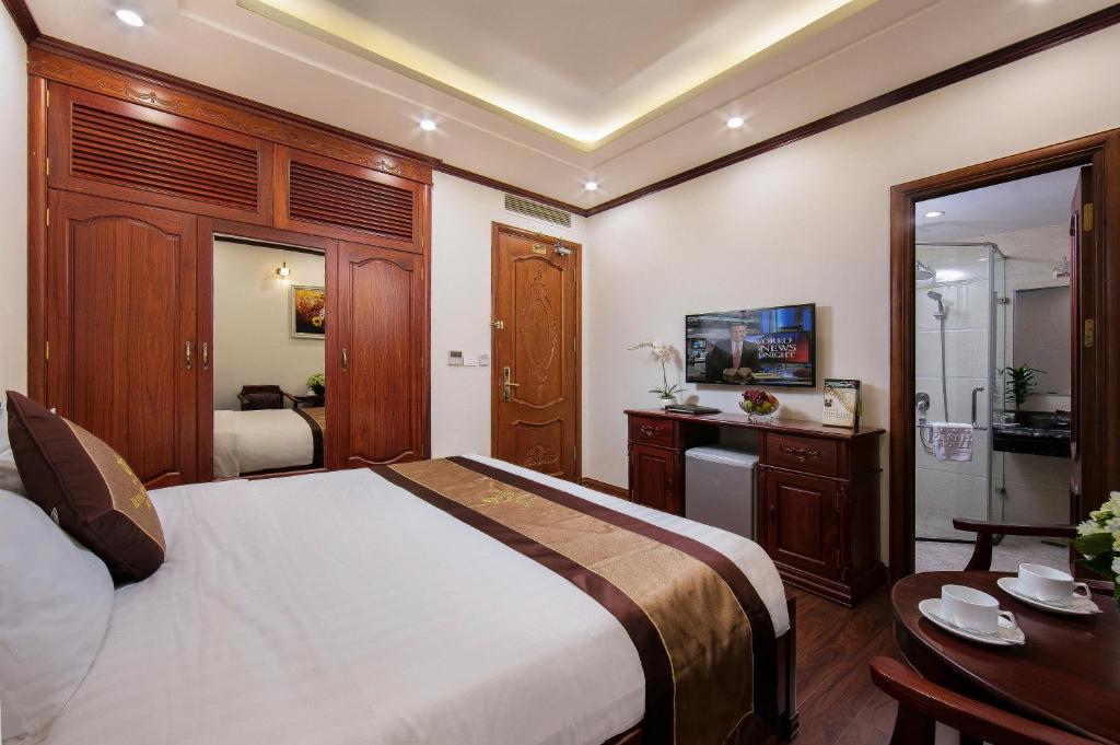 Двухместный (Улучшенный двухместный номер с 1 кроватью), Royal St Hanoi Hotel