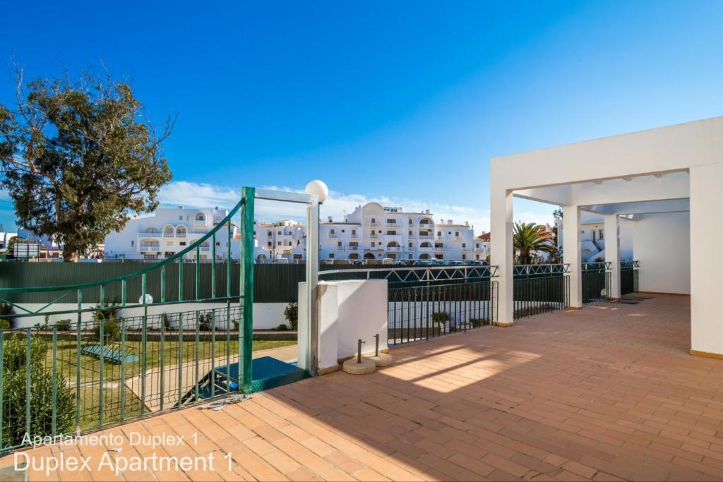 Апартаменты (Двухуровневые апартаменты 1), Akisol Albufeira Oura